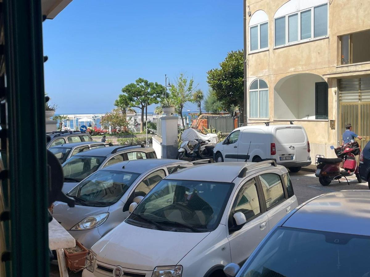 Appartamento 10 M Dal Mare Casa Da Zia Lena Maiori Bagian luar foto